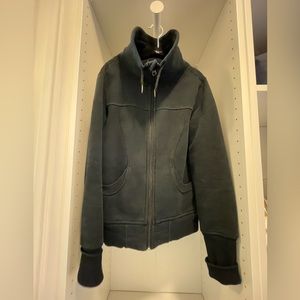 GUC - Lululemon High Collared Zip Up